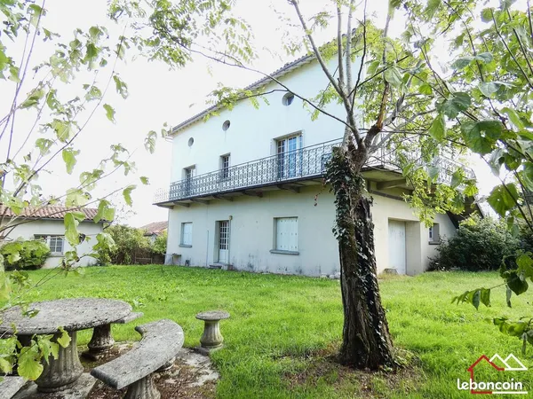 Propriété 7 pièces 191 m²