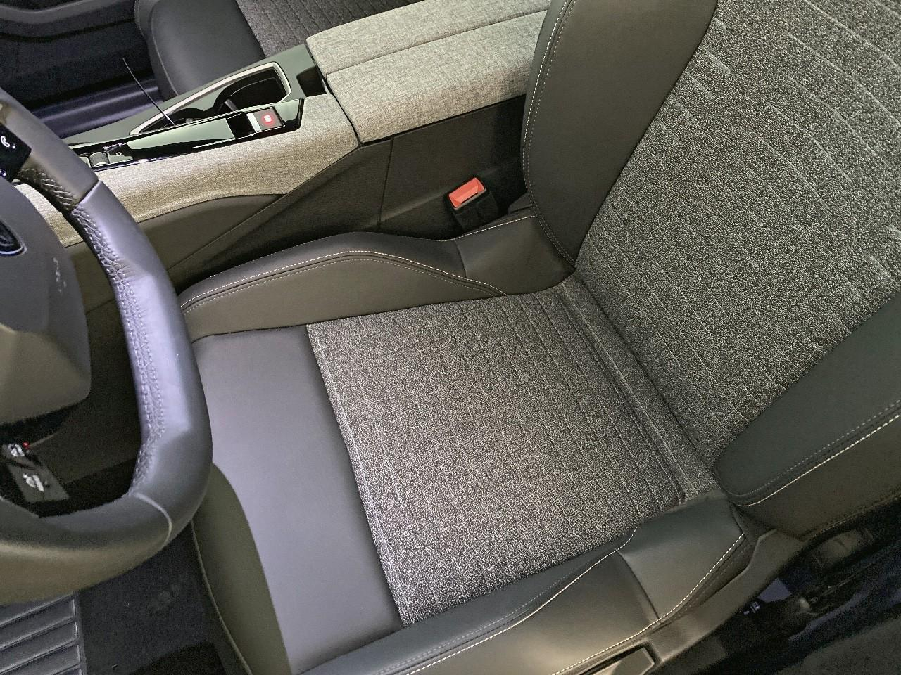 Peugeot 5008 hybrid 145 ch e-dcs6 allure — photo 9