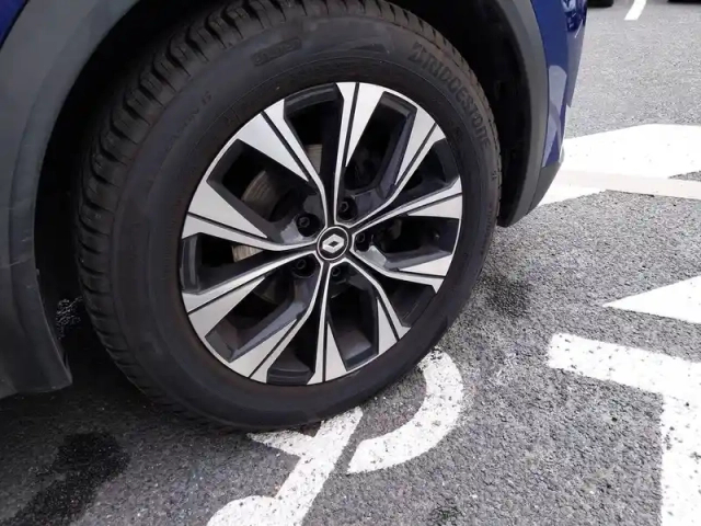 Renault Captur tce 90 — photo 28
