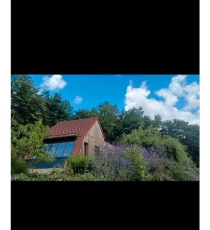Maison bioclimatique neuve, au calme, vue panoramique, vallée de la Dordogne