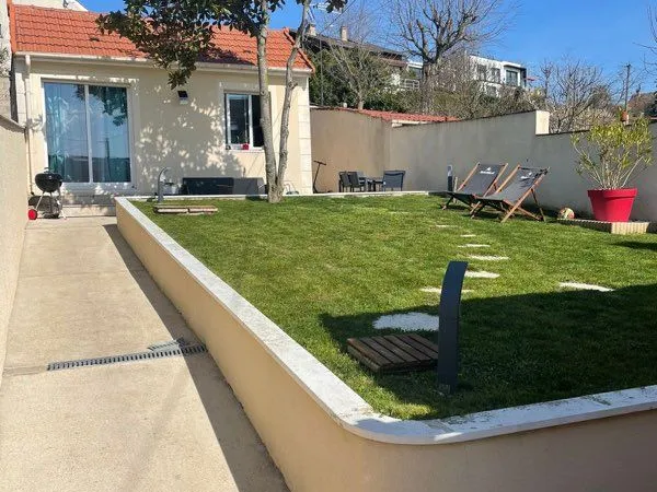 Pavillon 3 pièces avec dépendances les coteaux