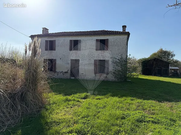 Maison 5 pièces 200 m²