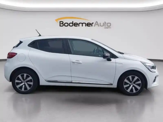 Renault Clio tce 90 — photo 16