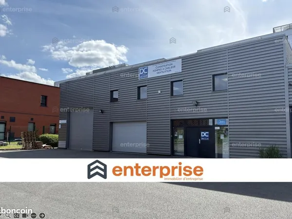 Local d'activité 390 m²