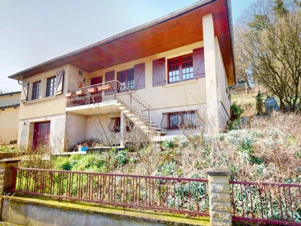 Maison 4 pièces 138 m²