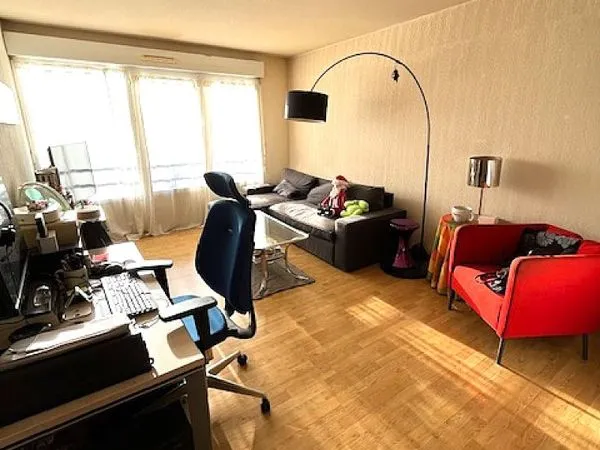 T2 + Parking, quartier Nansouty-BORDEAUX 33800, LIBRE au 02 mars 2027