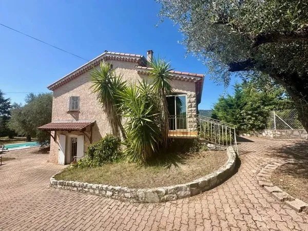Maison 5 pièces 129 m²