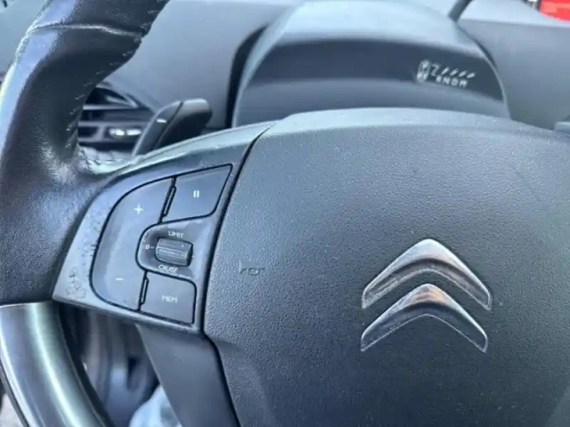 Citroën C4 Picasso bluehdi 120ch feel s&amp;s eat6 — photo 14
