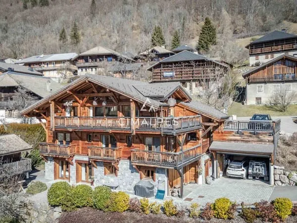 Chalet 11 pièces 370 m²