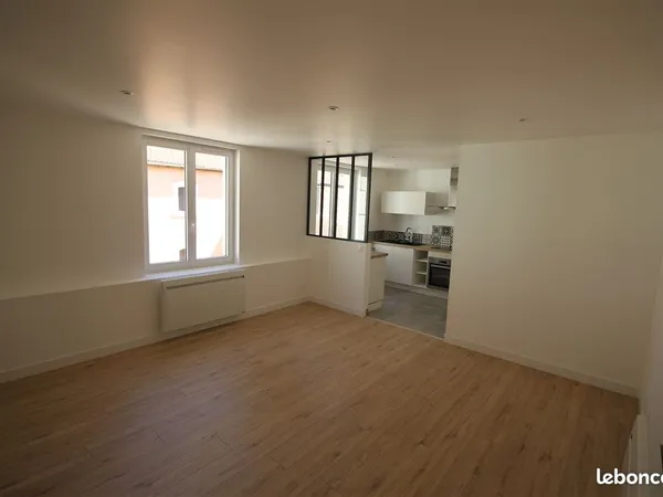 Appartement T2 - 42m² - Coeur de Roanne