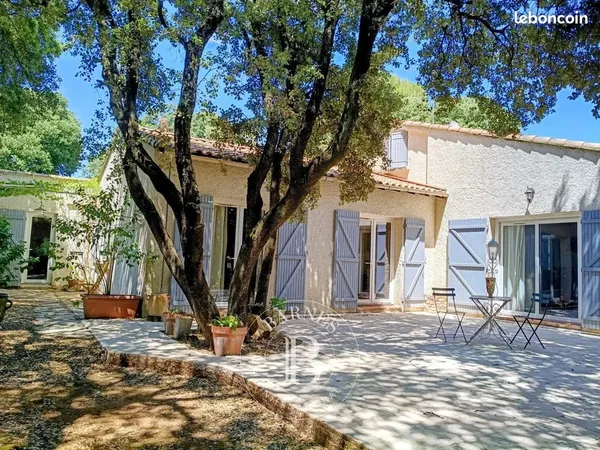 Maison 5 pièces 157 m²