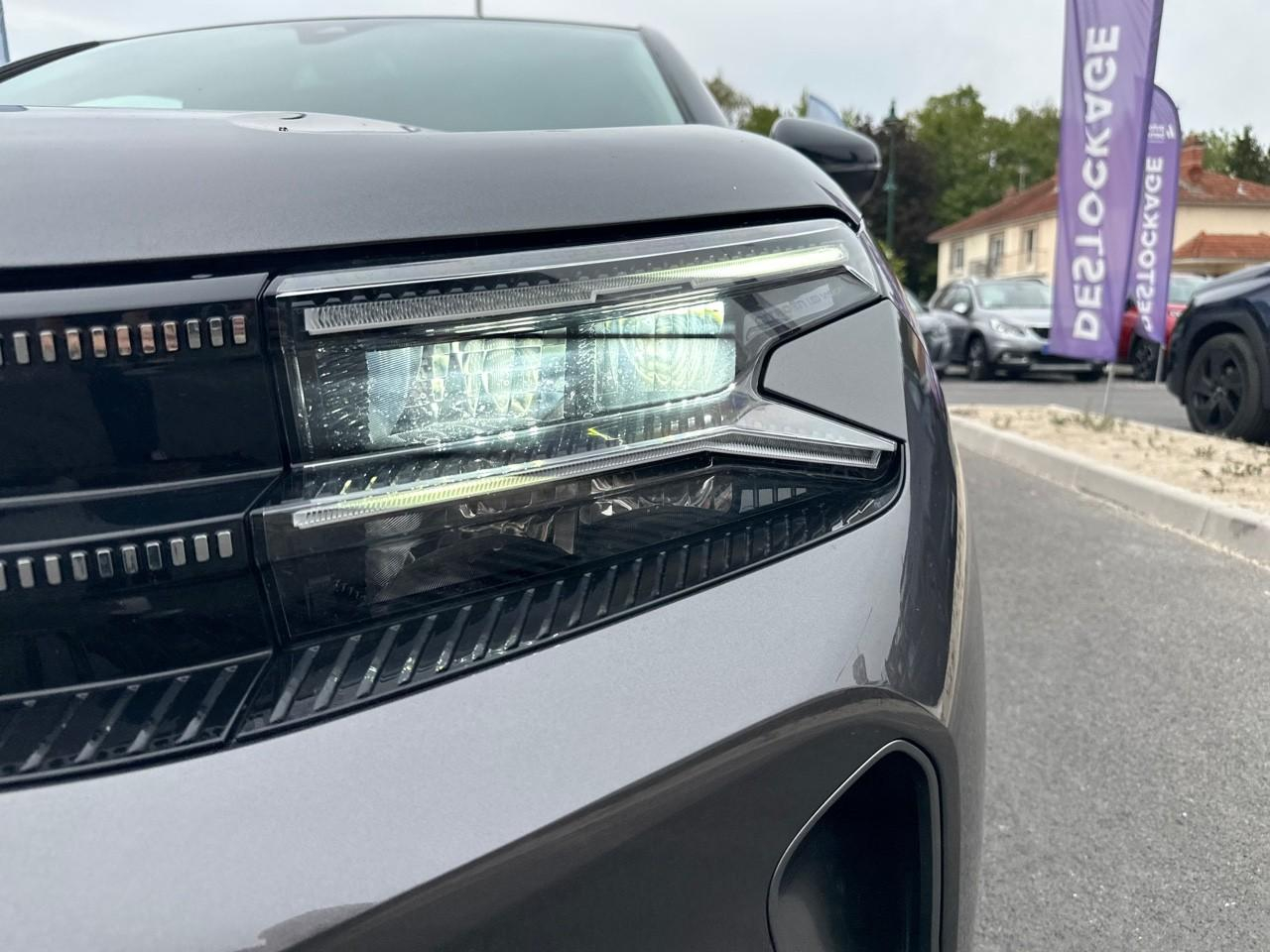 Citroën C5 Aircross bluehdi 130ch s&s c-series eat8 — photo 12