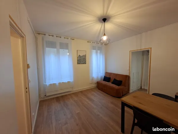 Appartement rénové en hyper centre