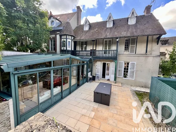 Maison 7 pièces 156 m²
