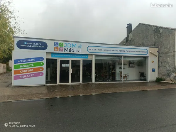 Local commercial Jonzac