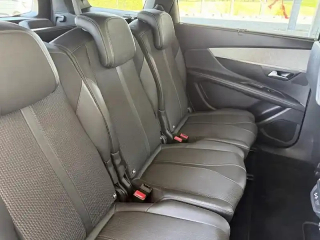 Peugeot 5008 ii puretech 130 s&amp;s gt — photo 33