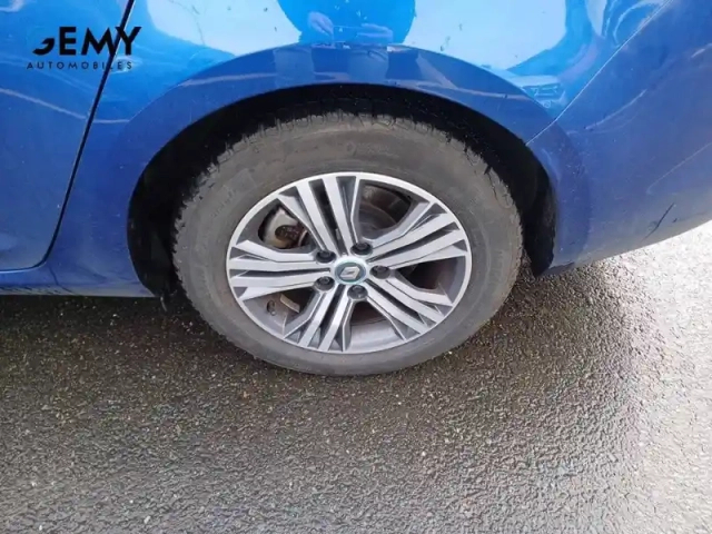 Renault Megane mégane iv estate phev 160 — photo 15