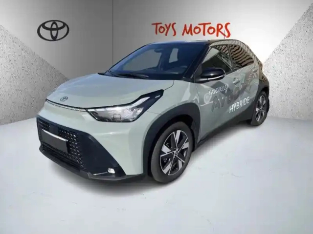 Toyota Aygo hybride 116h graphic — photo 1