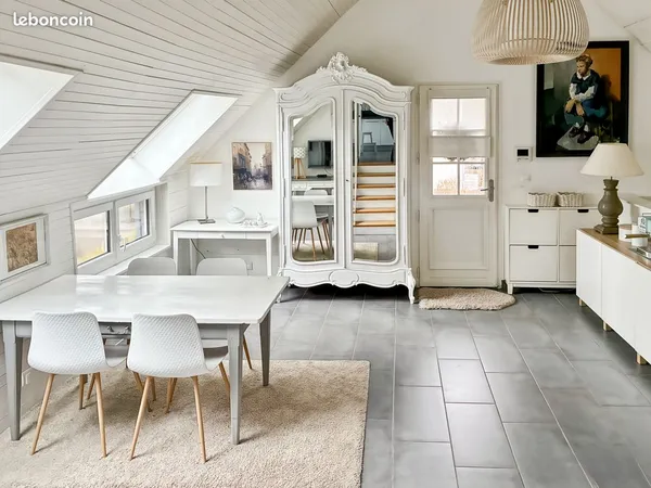 Duplex esprit maison | Jardin privatif 96 m² | Parking | Petite copropriété