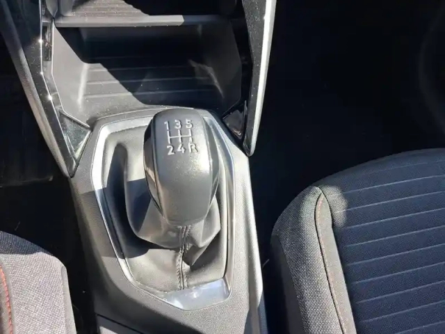 Peugeot 208 puretech 75 s&amp;s bvm5 — photo 13