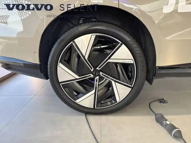 Volvo Ex90 twin performance awd 517 ch 1edt — photo 41
