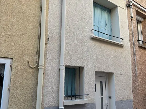 Maison village