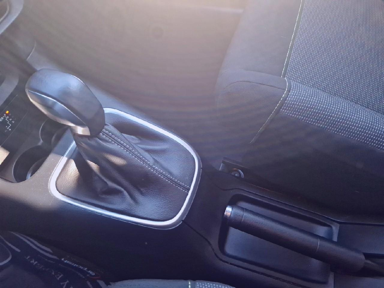 Citroën C3 1.2 puretech 110ch s&s max boite automatique — photo 21
