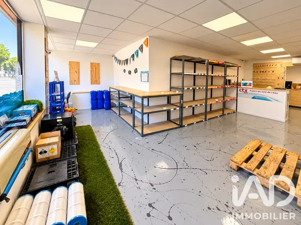 Local 1 pièce 70 m²