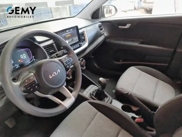Kia Stonic 1.0 t-gdi 100 ch bvm6 — photo 20