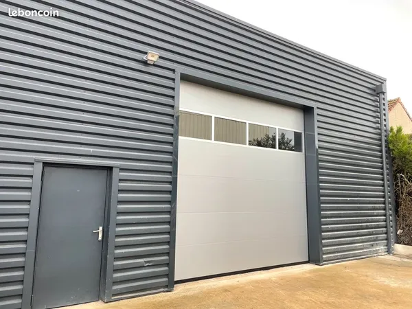 Garde meuble, Self stockage