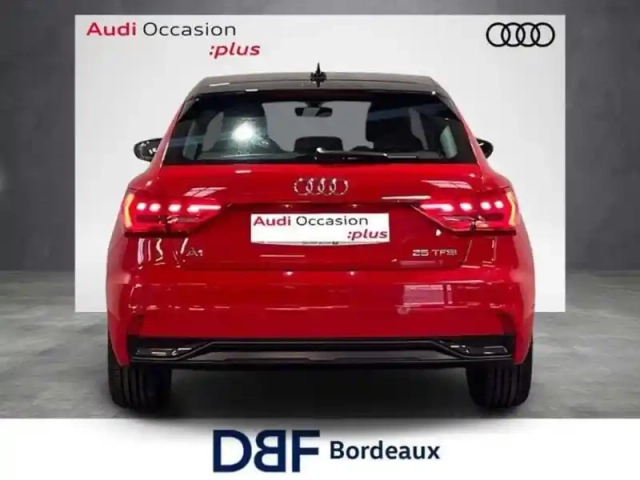 Audi A1 25 tfsi 95 ch bvm5 advanced — photo 4