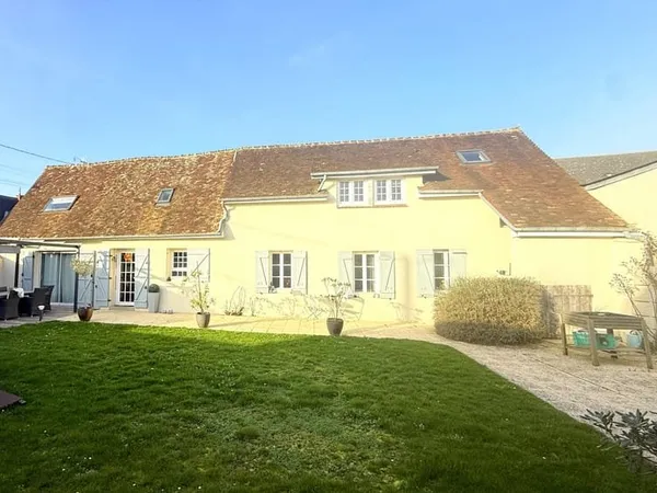 Bien immobilier de rendement Vente Dreux 8p 147m² 430000€