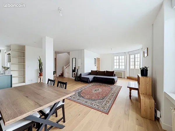 Duplex 6 pièces 166 m²