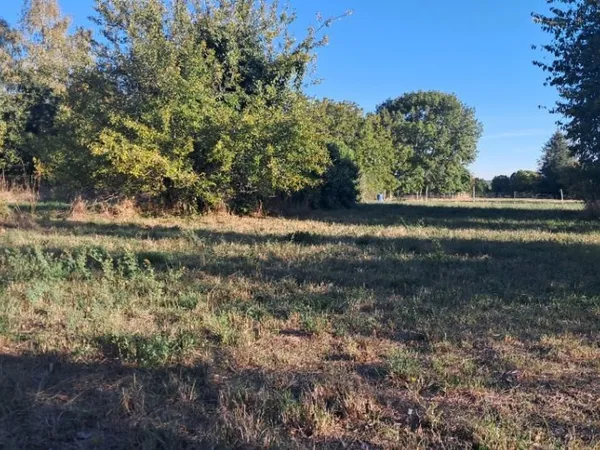 Terrain 1129 m²