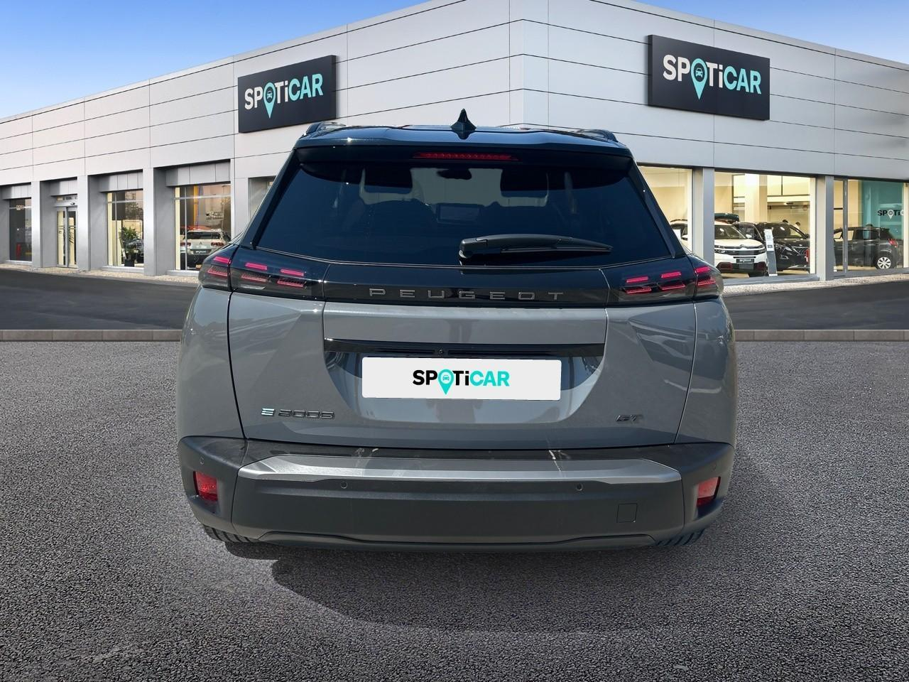 Peugeot 2008 e-2008 156ch 54 kwh gt — photo 5