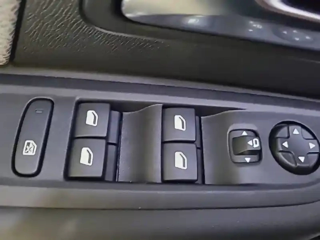 Citroën C4 bluehdi 130 eat8 — photo 89