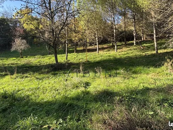 Terrain 4359 m² Agen