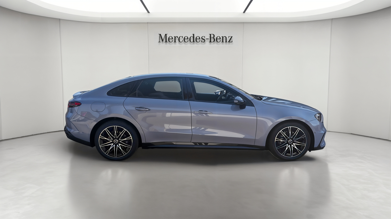 Mercedes Classe C 400 Electrique 4M — photo 6
