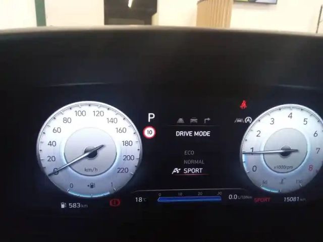 Hyundai I20 1.0 t-gdi 100 dct-7 hybrid 48v — photo 100