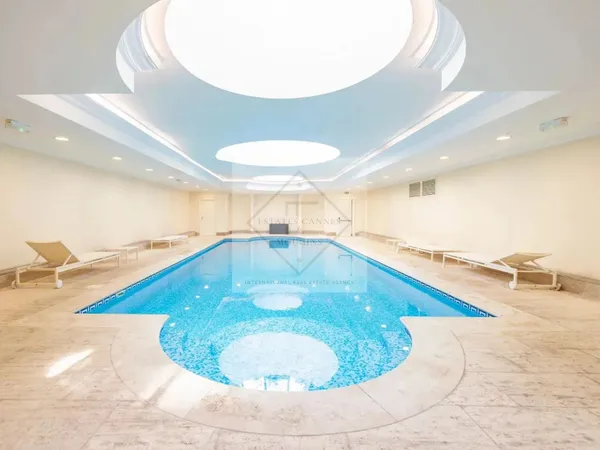 Élégant appartement avec jardin dans résidence de prestige à Cannes