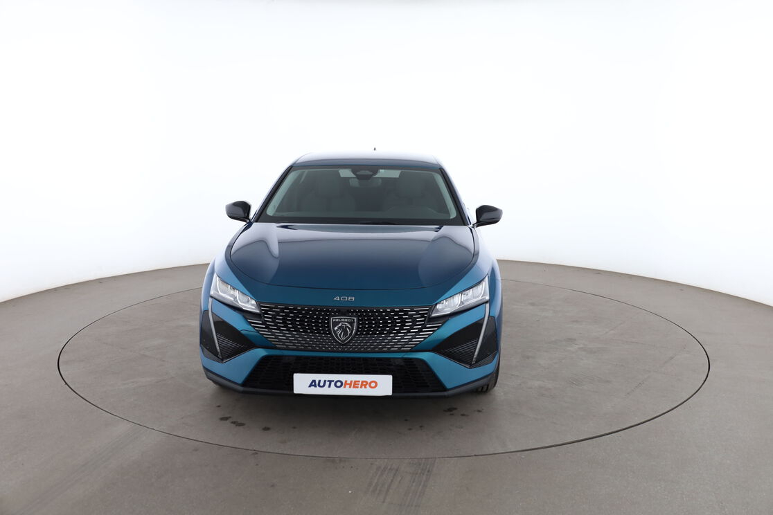 Peugeot 408 1.2 Hybrid Allure e-DCS6 — photo 8