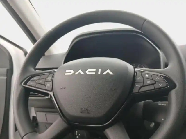 Dacia Sandero 1.0 sce 65ch essential — photo 29