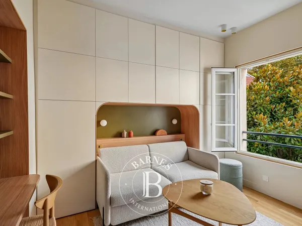 PARIS 9 - EXCLUSIVITE - ROCHECHOUART - REFAIT PAR ACHITECTE - 1 PIECE - MODERNE