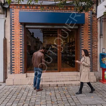 Boutique 80 m² MOULINS