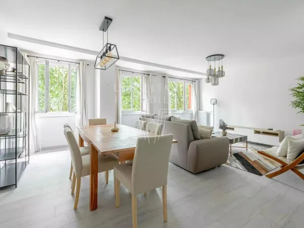 Vends T5 - 100m² - Paris 16ème