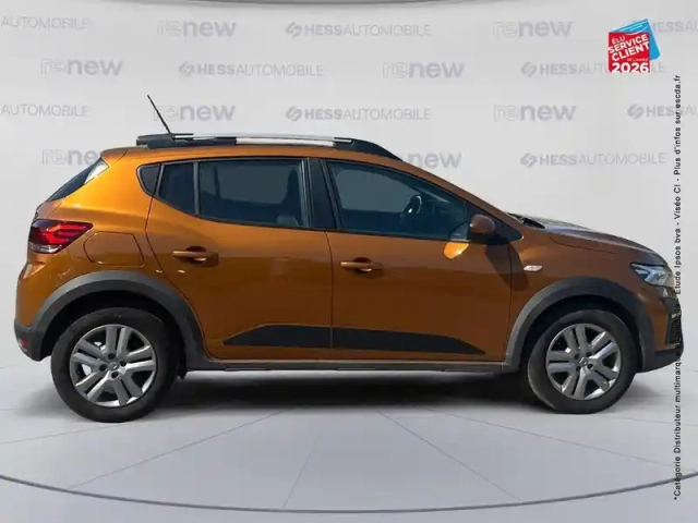 Dacia Sandero 1.0 tce 90ch stepway confort -22 — photo 4