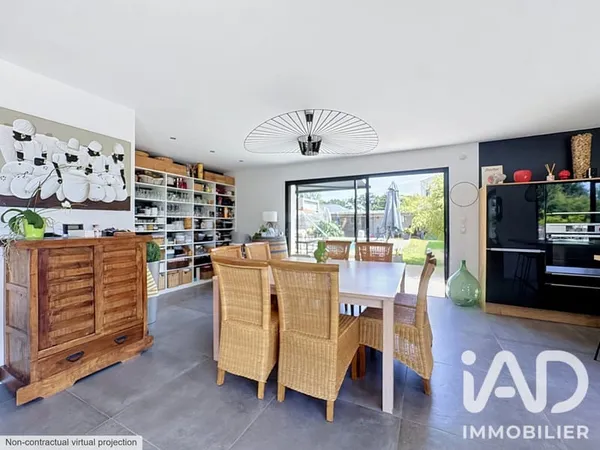 Maison 7 pièces 183 m²