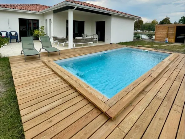Maison récente de 115 m² avec piscine - Terrain clos de 704 m²