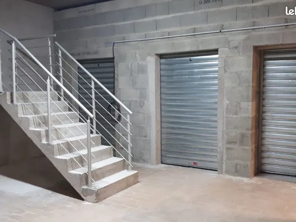 Box dispo à 35 min de ROYAN à partir de 90