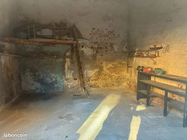 Garage à louer